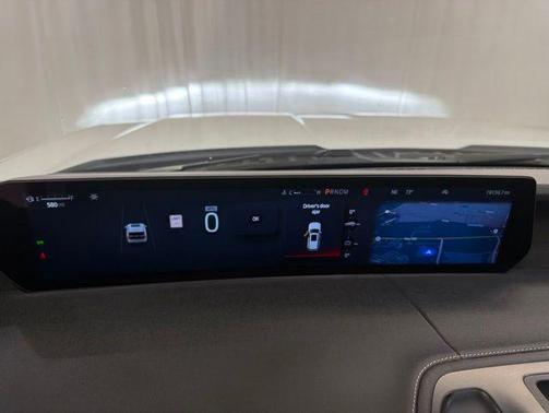 Oxford White 2025 Ford Expedition Max Platinum
