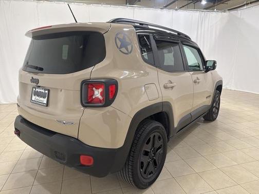 2017 Jeep Renegade Trailhawk