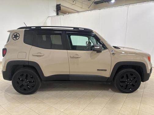 2017 Jeep Renegade Trailhawk