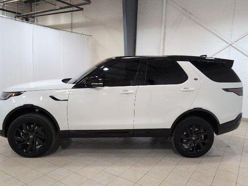 2022 Land Rover Discovery P360 S R-Dynamic