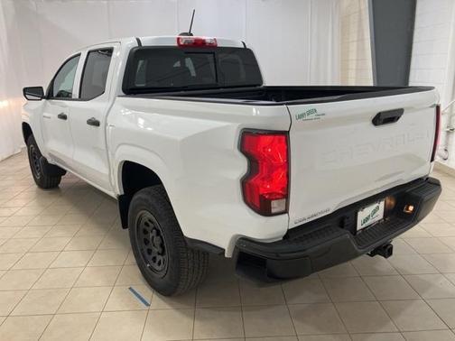 2024 Chevrolet Colorado WT