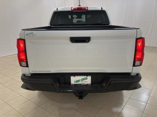 2024 Chevrolet Colorado WT