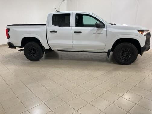 2024 Chevrolet Colorado WT