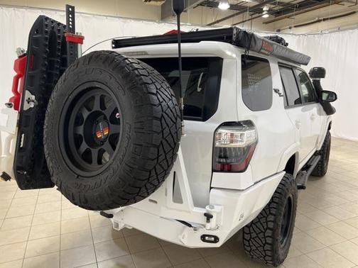 2022 Toyota 4Runner TRD Off Road Premium