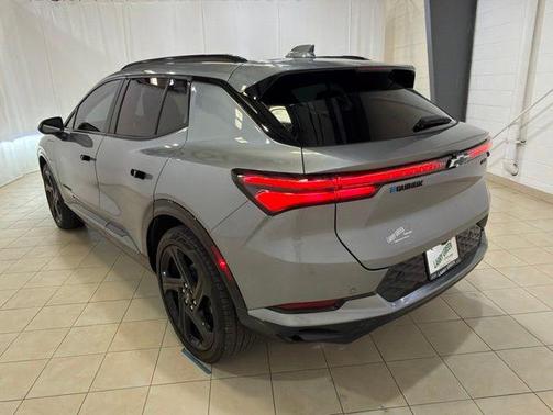 Sterling Gray Metallic 2025 Chevrolet Equinox EV RS