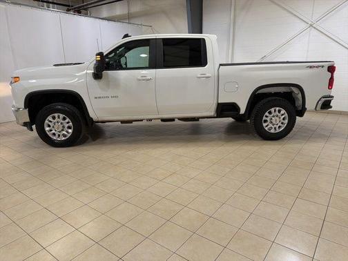 Summit White 2021 Chevrolet Silverado 2500 LT