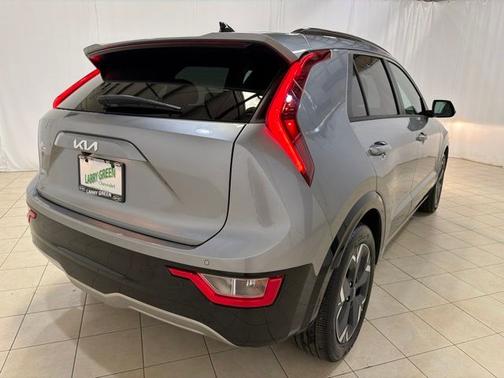 Steel Gray 2023 Kia Niro EV Wind