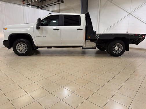 Summit White 2025 Chevrolet Silverado 3500 Work Truck