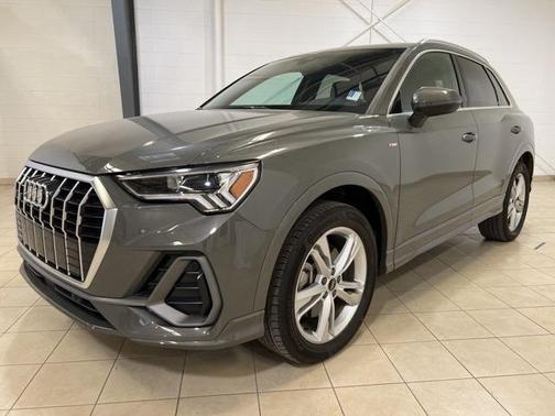 2023 Audi Q3 45 S line Premium