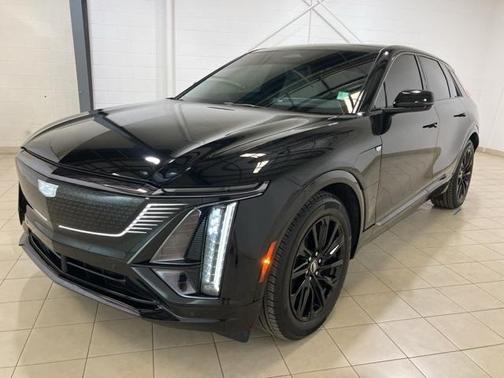 2024 Cadillac LYRIQ Sport