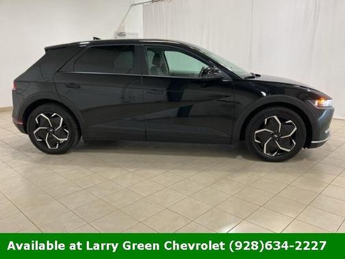 2024 Hyundai IONIQ 5 SE