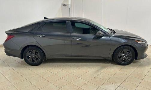 Portofino Gray 2022 Hyundai ELANTRA SEL