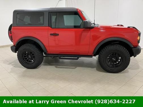 2023 Ford Bronco Base