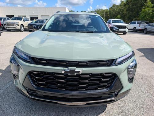 Cacti Green 2026 Chevrolet Trax FWD ACTIV