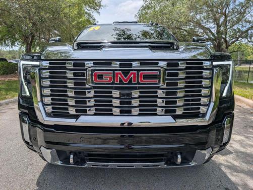 2024 GMC Sierra 2500 Denali