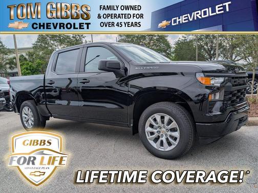 Black 2026 Chevrolet Silverado 1500 Custom