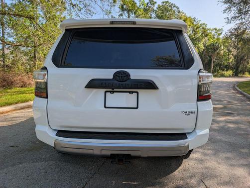 Super White 2021 Toyota 4Runner TRD Off Road