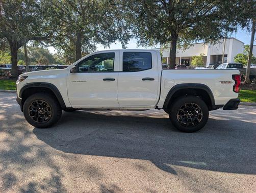 Summit White 2026 Chevrolet Colorado Trail Boss