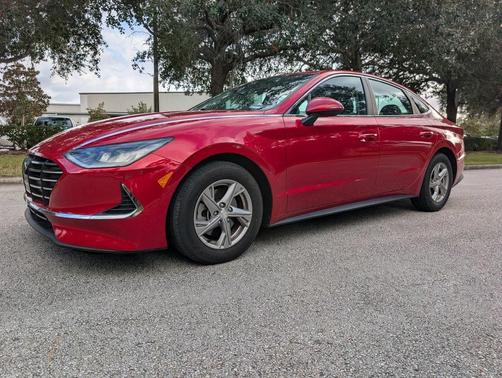 2022 Hyundai SONATA SE