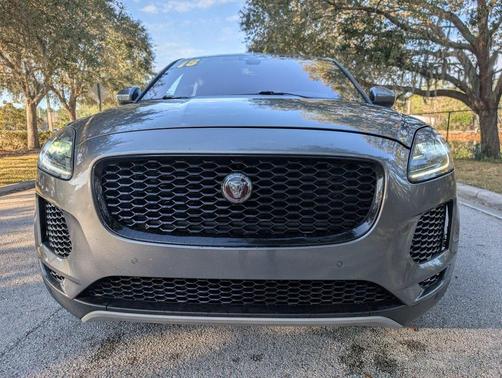 2018 Jaguar E-PACE SE