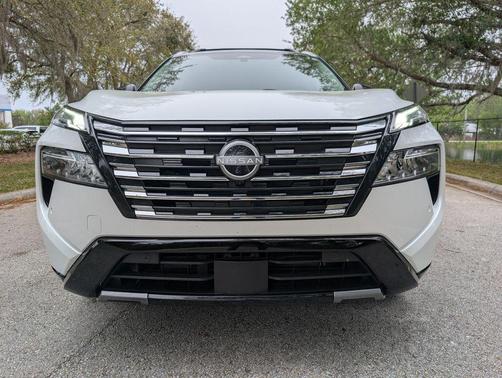 2024 Nissan Rogue Platinum