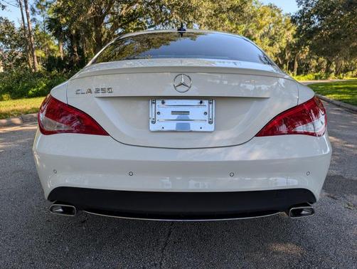 2014 Mercedes-Benz CLA-Class Base