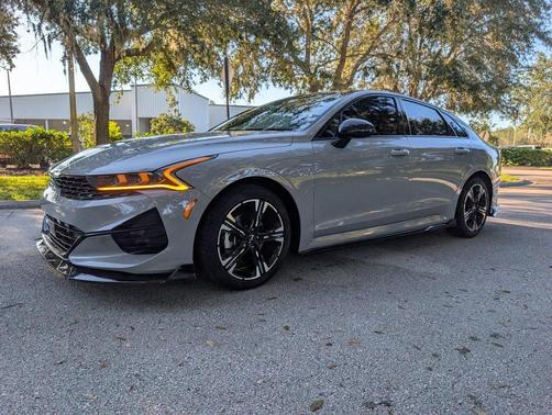 2024 Kia K5 GT-Line