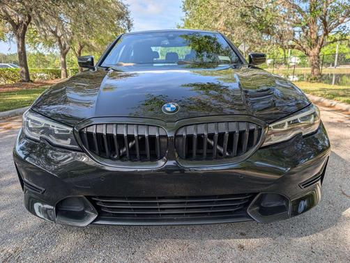 2019 BMW 330 xDrive