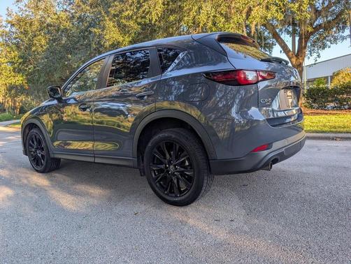 2022 Mazda CX-5 Carbon Edition