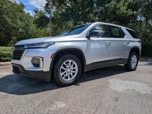 2022 Chevrolet Traverse LS