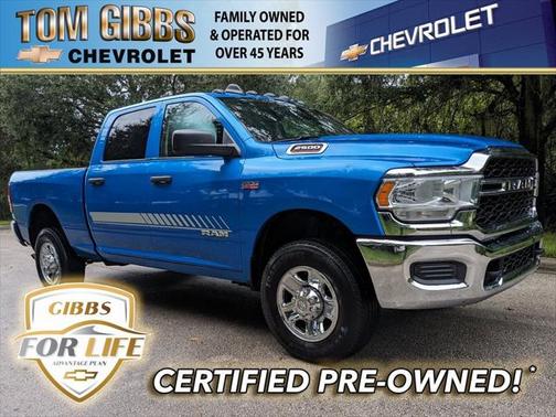 2020 RAM 2500 Tradesman Crew Cab 4X4 6'4' Box