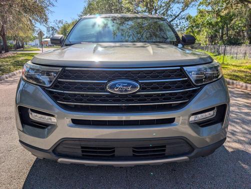 Silver Spruce Metallic 2020 Ford Explorer XLT