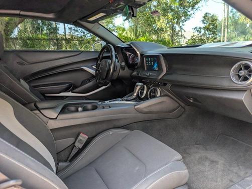 2018 Chevrolet Camaro 1LT