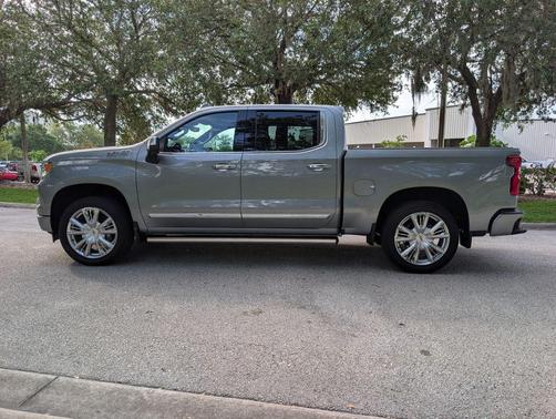 Sterling Gray Metallic 2026 Chevrolet Silverado 1500 High Country