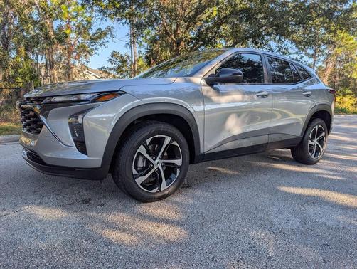 2024 Chevrolet Trax FWD 1RS