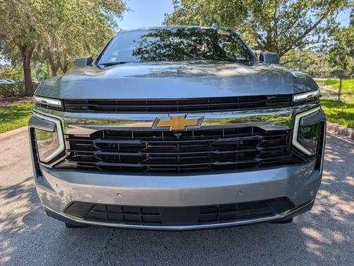 Sterling Gray Metallic 2025 Chevrolet Tahoe LS