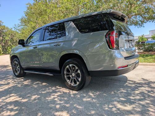 Sterling Gray Metallic 2025 Chevrolet Tahoe LS
