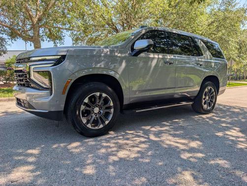 Sterling Gray Metallic 2025 Chevrolet Tahoe LS