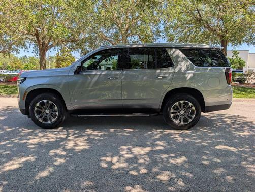 Sterling Gray Metallic 2025 Chevrolet Tahoe LS