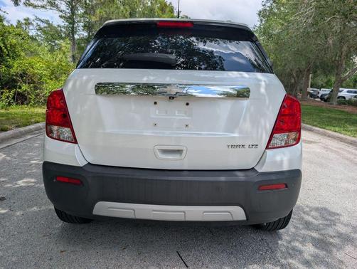 White Pearl Tricoat 2016 Chevrolet Trax LTZ
