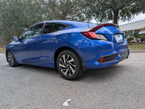 2016 Honda Civic LX-P