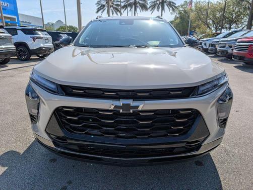White Sands 2026 Chevrolet Trax FWD ACTIV