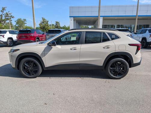 White Sands 2026 Chevrolet Trax FWD ACTIV