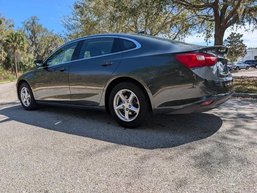 2017 Chevrolet Malibu 1LS