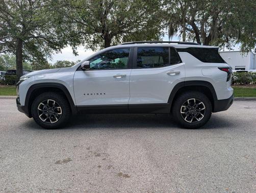 Polar White Tricoat 2026 Chevrolet Equinox AWD ACTIV