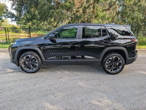 Mosaic Black Metallic 2027 Chevrolet Equinox 1LT