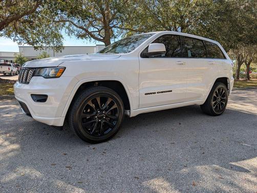 2019 Jeep Grand Cherokee Altitude