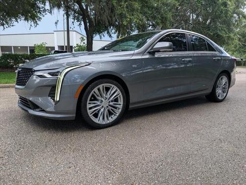 2022 Cadillac CT4 Premium Luxury
