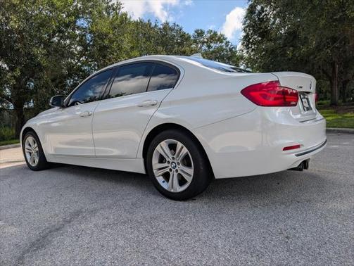 2018 BMW 330 xDrive