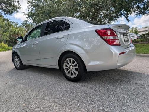 2018 Chevrolet Sonic LT